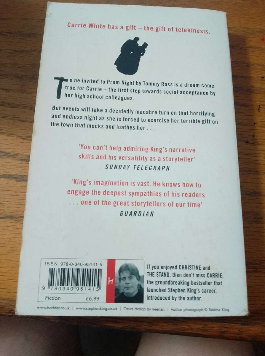 Stephen King. Carrie