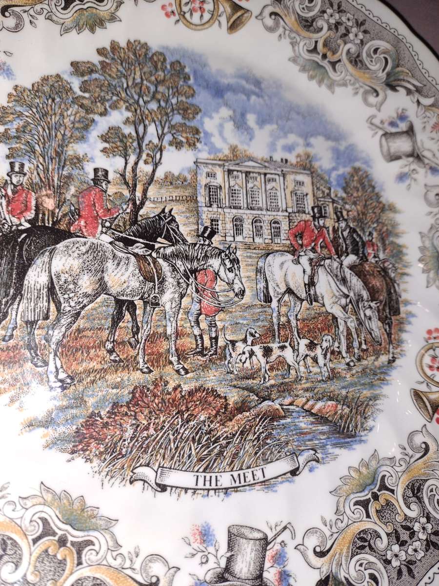 The Meet, Hunting scene by JE Herring, Churchhill ceramic plate