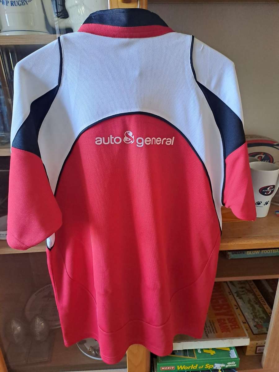 Lions rugby jersey signed by Kobus Wiese, Large