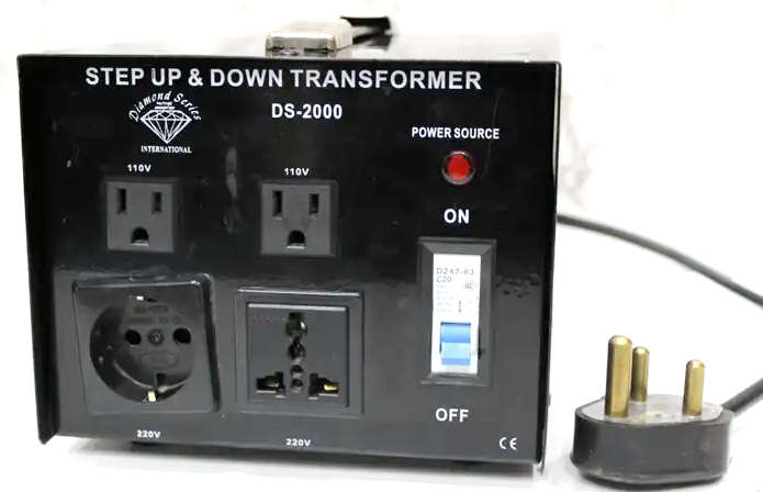 STEP UP 110V TO 220V & STEP DOWN 220V TO 110V TRANSFORMER DS-2000
