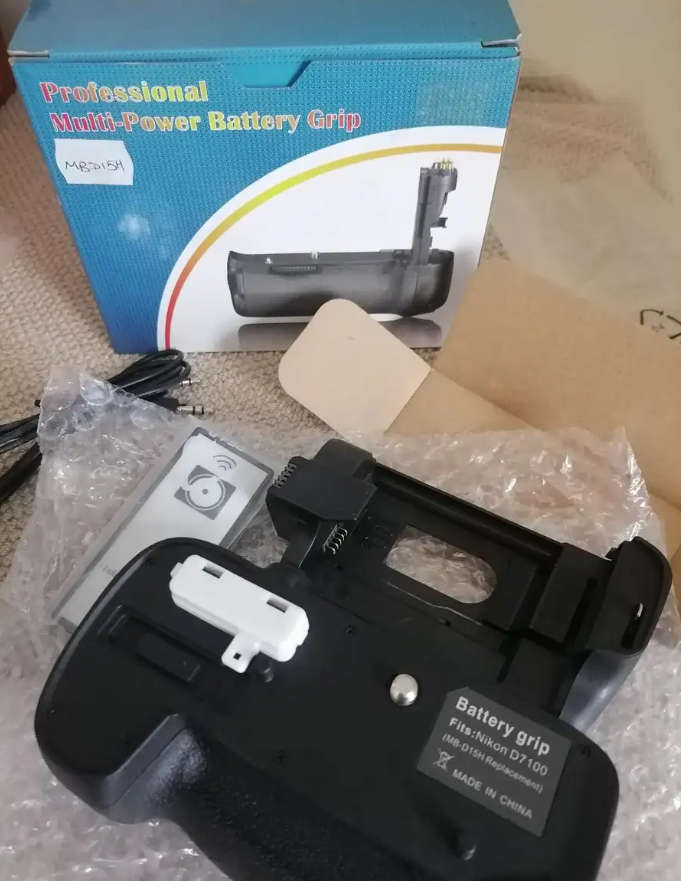 MB-D15H Battery Grip for Nikon D7200 and D7100 & Remote for DSLR Cameras