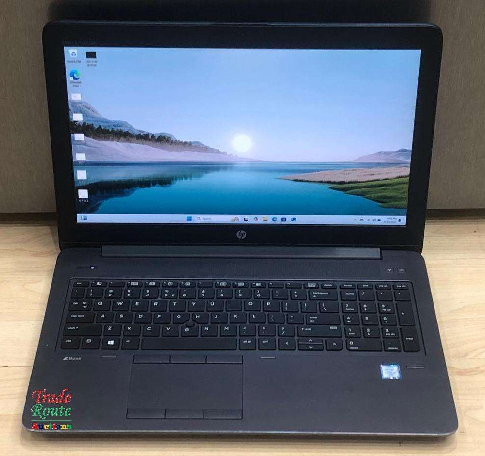 HP ZBook 15 G4 15.6" Laptop Intel i7 32GB RAM 512GB SSD NVIDIA Quadro M2200 4GB Graphics * BEAST