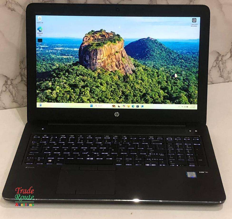 HP ZBook 15 G4 15.6" Laptop Intel i7 32GB RAM 512GB SSD NVIDIA Quadro M2200 4GB Graphics * MONSTER