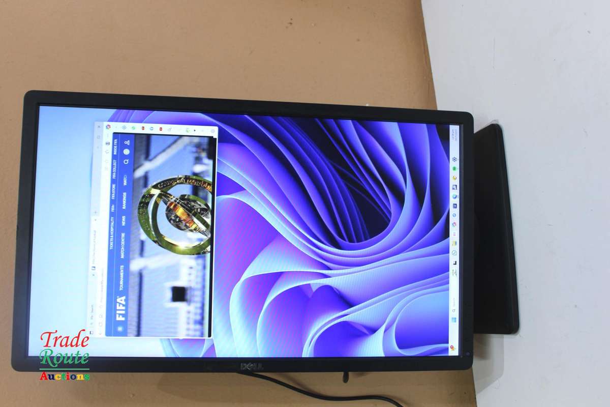 Dell 24-inch Widescreen FHD LCD Monitor - Dell P2412H