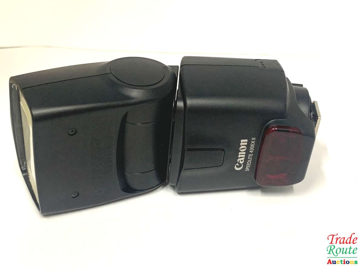 Canon Speedlite 430EX II  Flash for Canon EOS DIGITAL SLR Cameras ** BARGAIN ** Fits all CANON DSLR