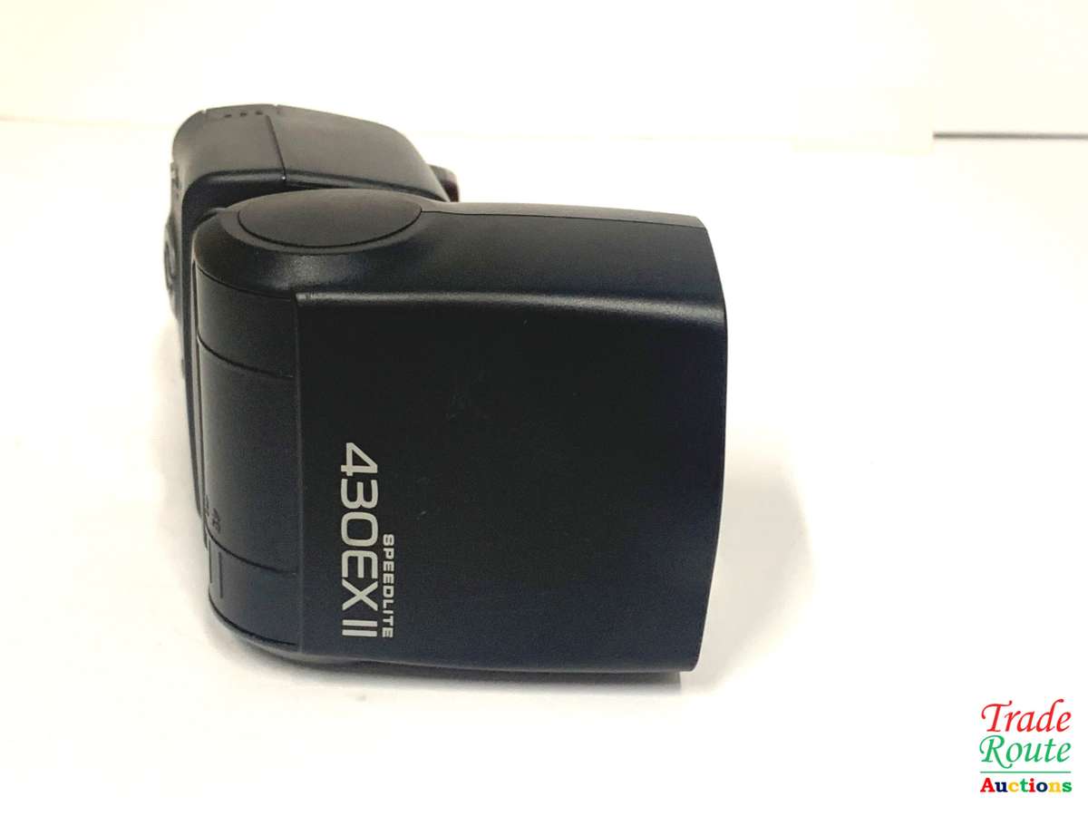 Canon Speedlite 430EX II  Flash for Canon EOS DIGITAL SLR Cameras ** BARGAIN ** Fits all CANON DSLR