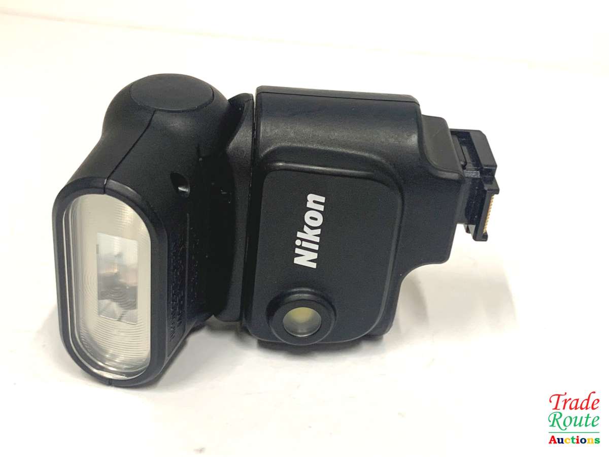 Nikon Speedlight SB-N5 for the Nikon 1 V-series mirrorless cameras