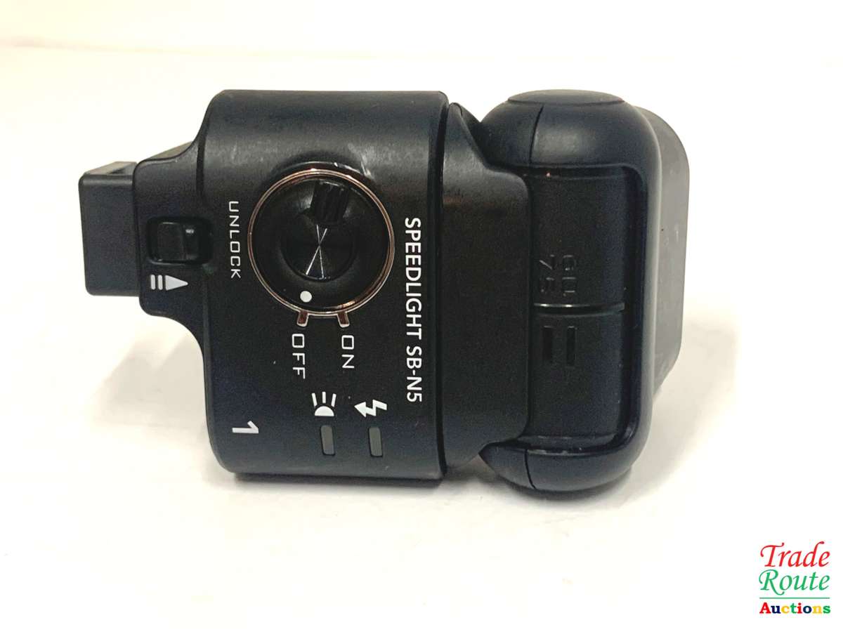 Nikon Speedlight SB-N5 for the Nikon 1 V-series mirrorless cameras