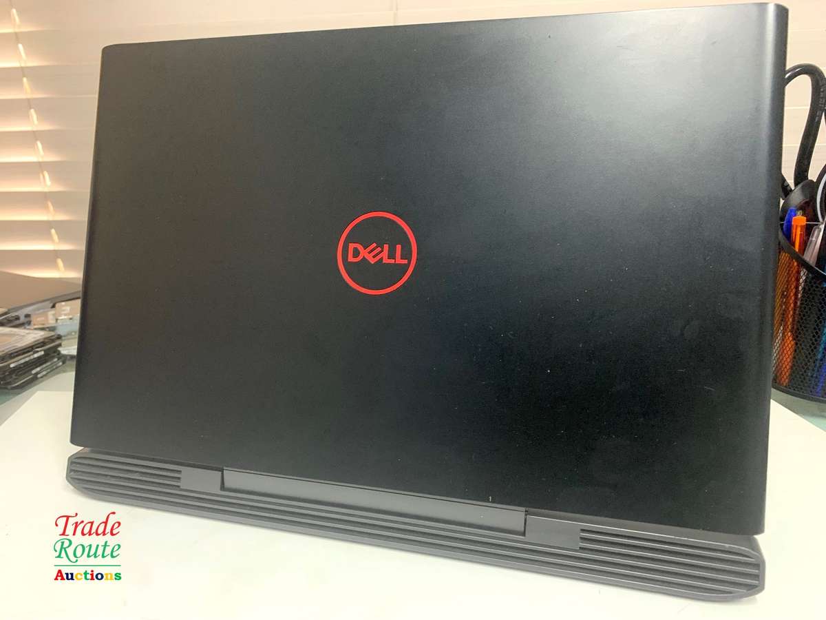 Dell Inspiron G5 15 5587 Gaming Laptop Core i7-8750H 16GB GTX 1050 Ti - Hinge / Screen mount Damaged