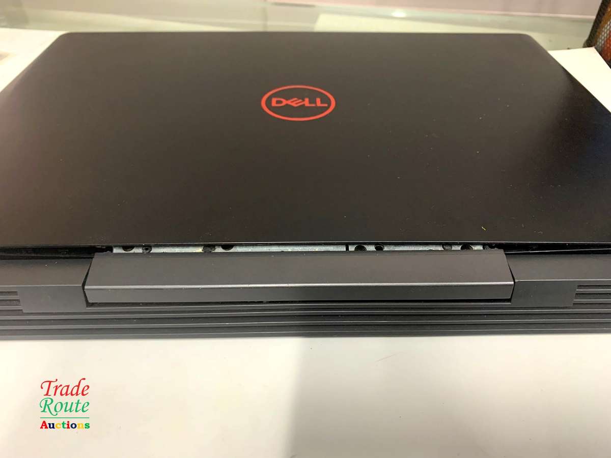 Dell Inspiron G5 15 5587 Gaming Laptop Core i7-8750H 16GB GTX 1050 Ti - Hinge / Screen mount Damaged