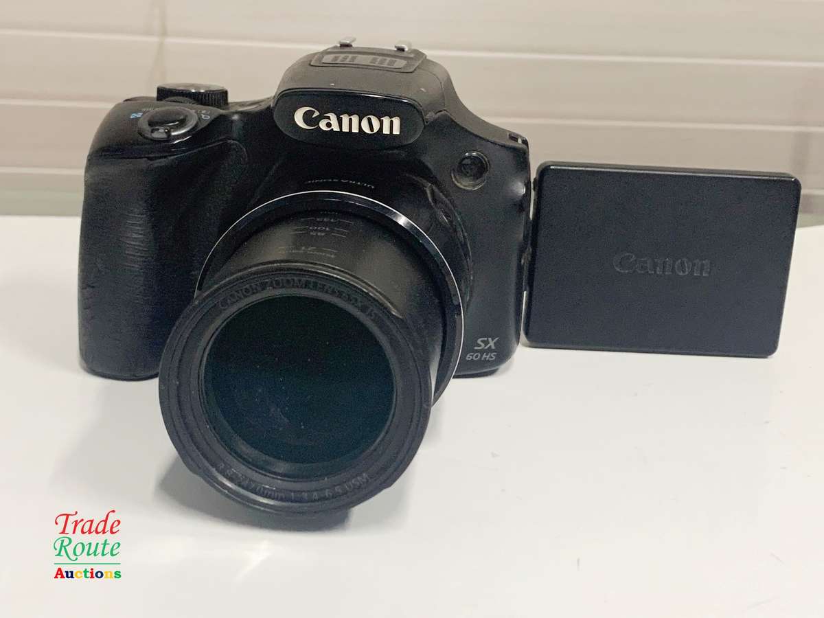 Canon Powershot SX60 HS 16.1MP Digital Camera 65x Optical Zoom Lens 3-inch LCD Tilt Screen (Black)