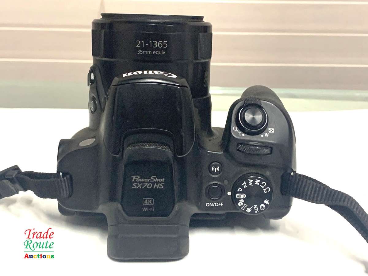 Canon PowerShot SX70 HS 4K 20.3MP 65x Optical Zoom Wi-Fi Digital Camera (Scratch on Lens)