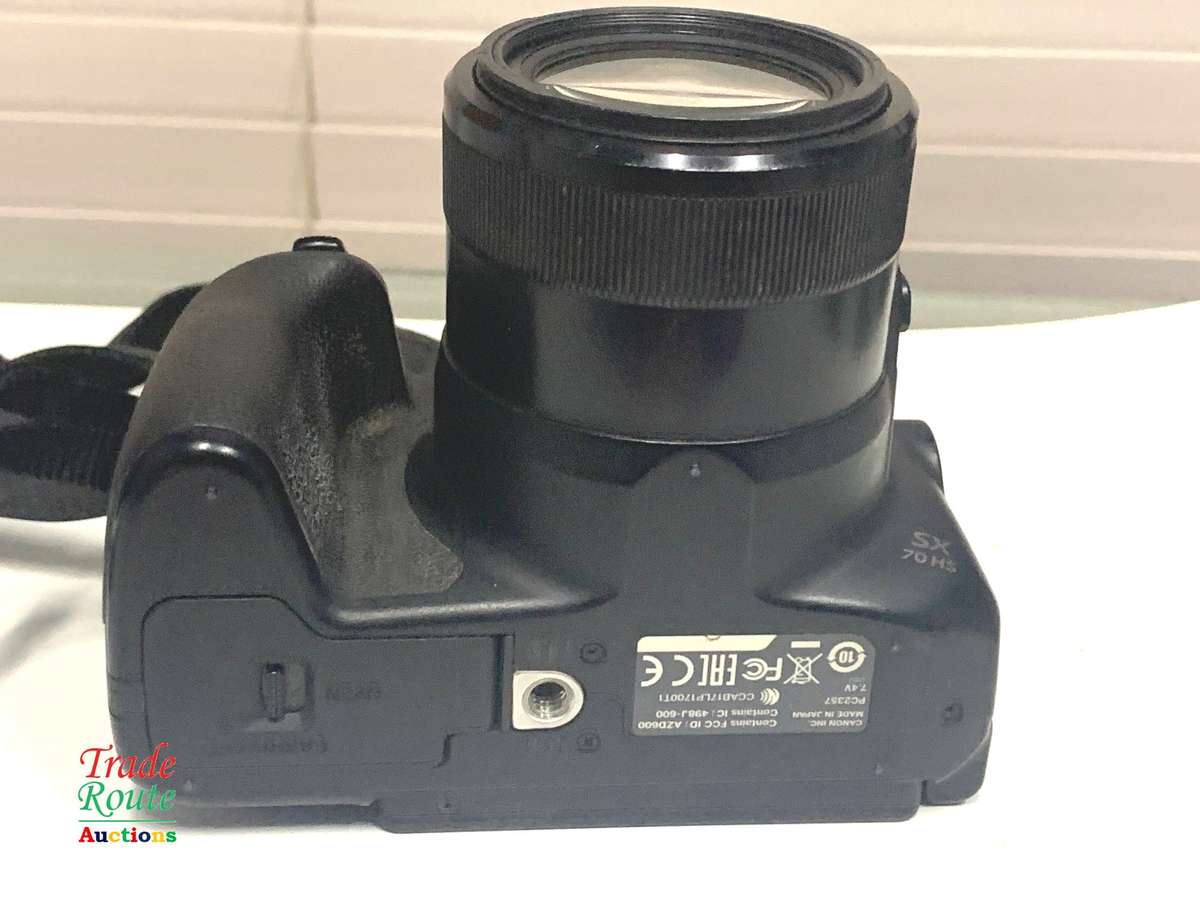 Canon PowerShot SX70 HS 4K 20.3MP 65x Optical Zoom Wi-Fi Digital Camera (Scratch on Lens)