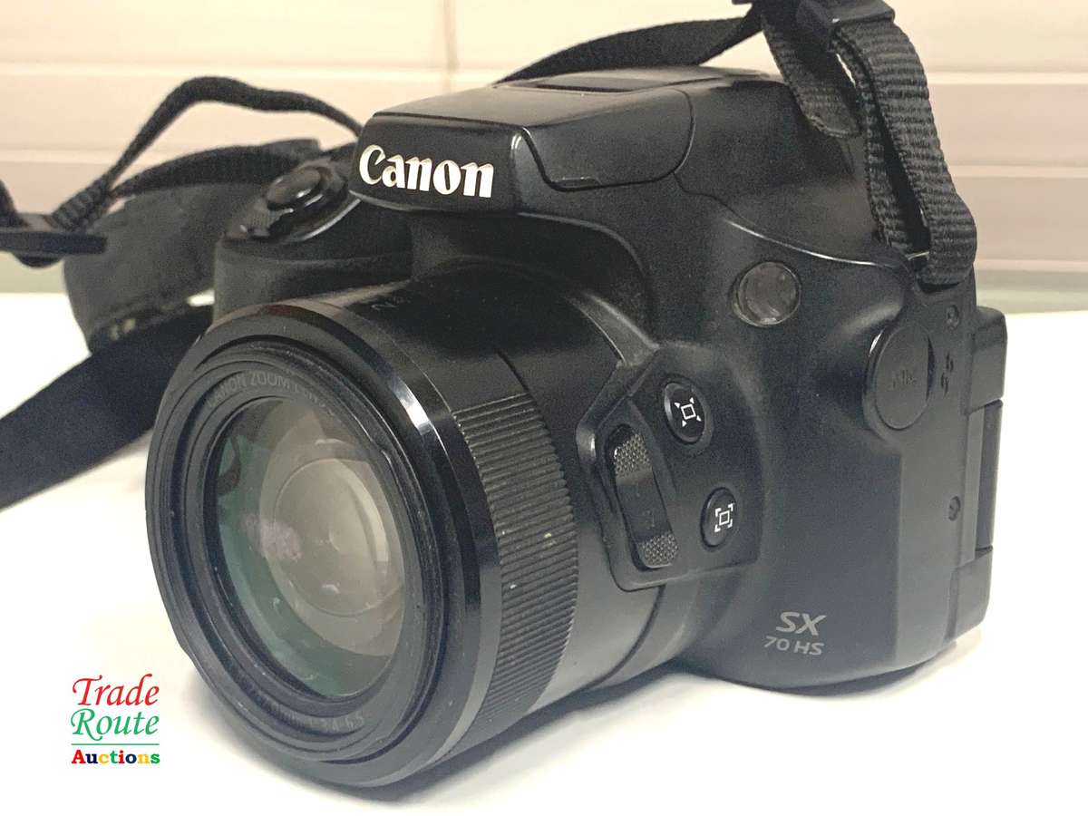 Canon PowerShot SX70 HS 4K 20.3MP 65x Optical Zoom Wi-Fi Digital Camera (Scratch on Lens)