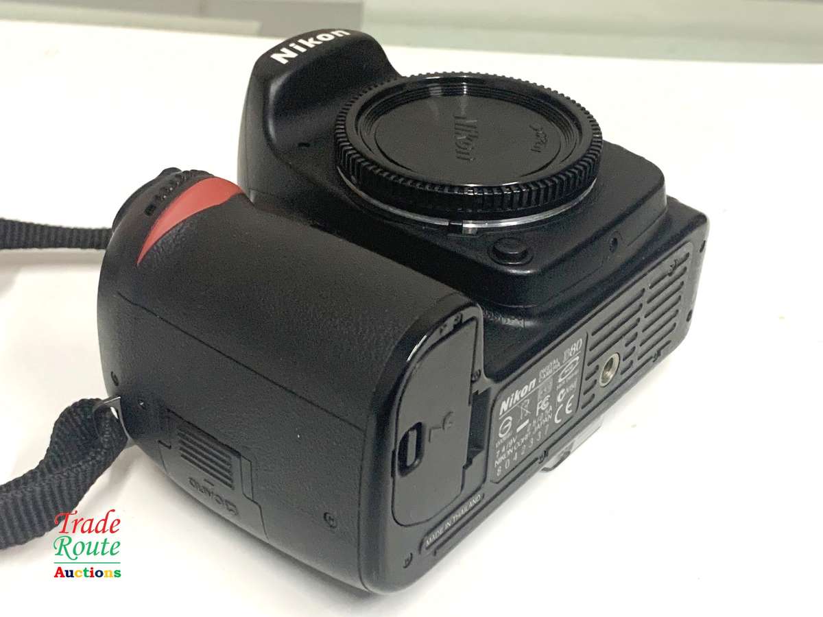 Nikon D80 10MP Digital SLR Camera Body