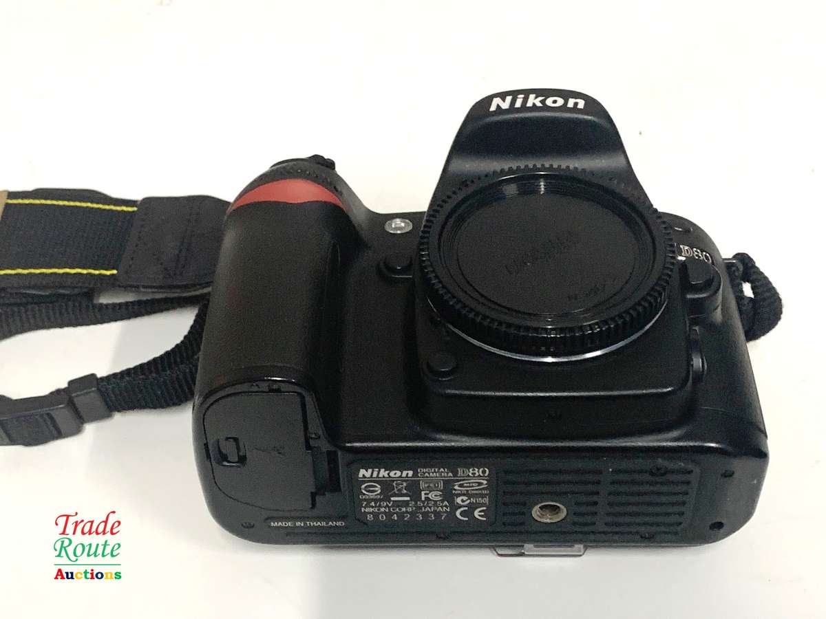 Nikon D80 10MP Digital SLR Camera Body