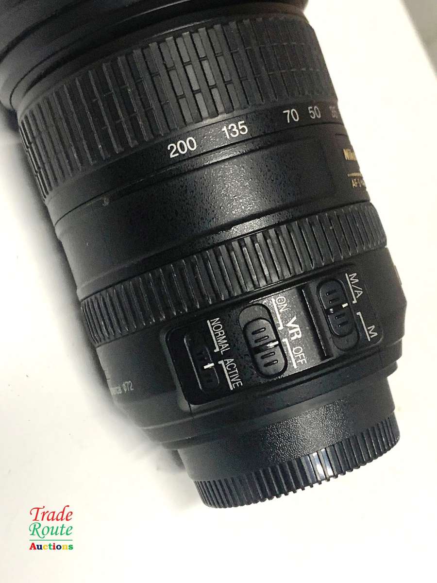 Nikon 18-200mm VR Telephoto Zoom Lens for NIKON DIGITAL Cameras