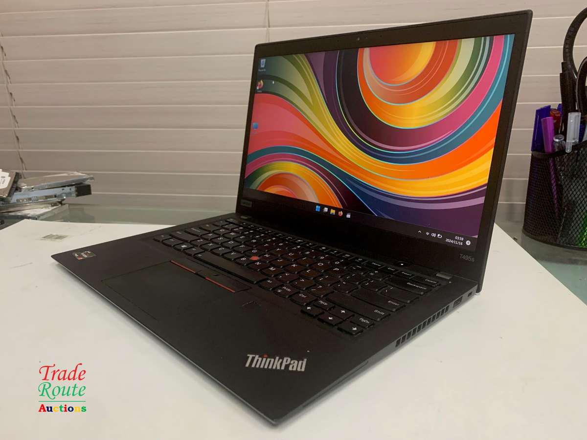 Lenovo ThinkPad T495s 14' FHD Laptop AMD Ryzen 7 3700U 16GB RAM 256GB SSD