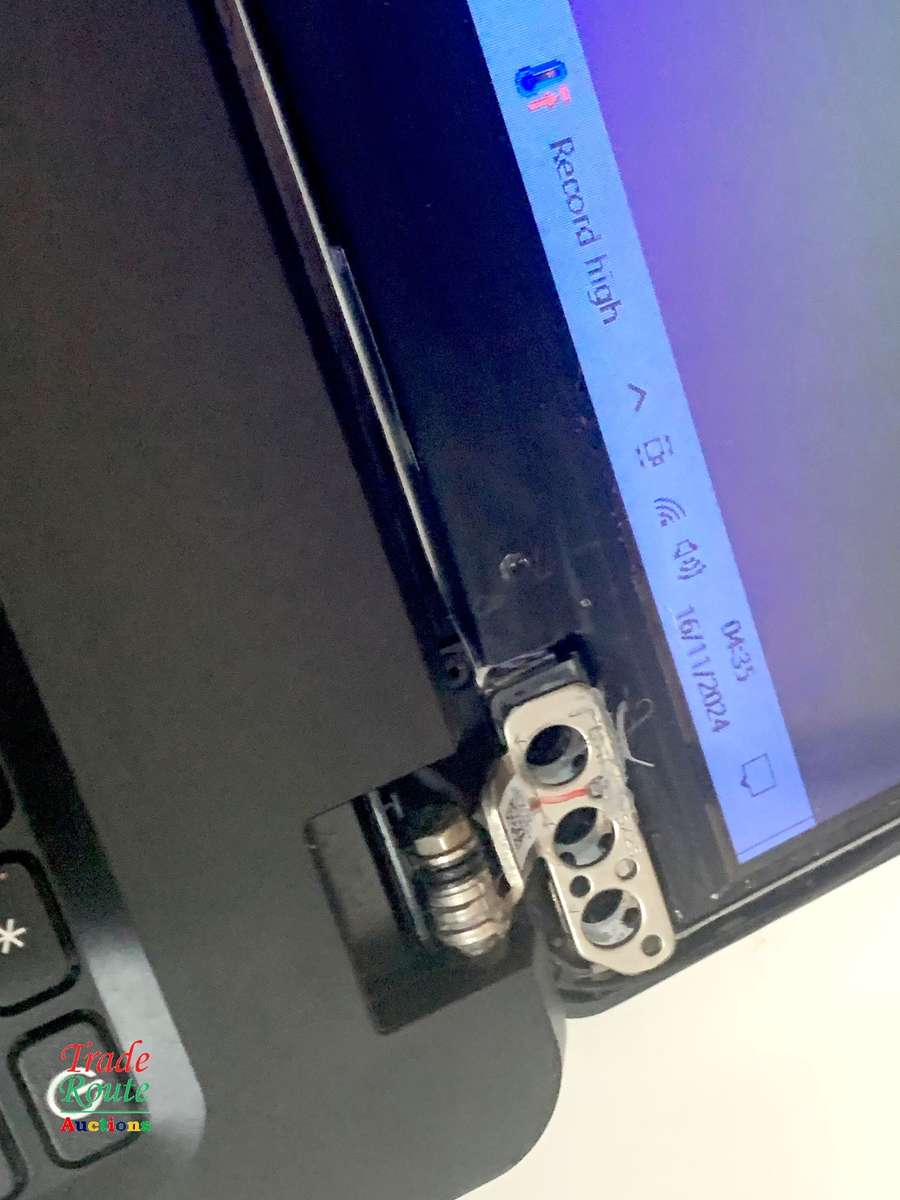 Acer Extensa Laptop | Core i3 1005g1 10TH GEN | 12GB RAM | 1TB HDD - HINGE BROKEN SALVAGE FOR REPAIR