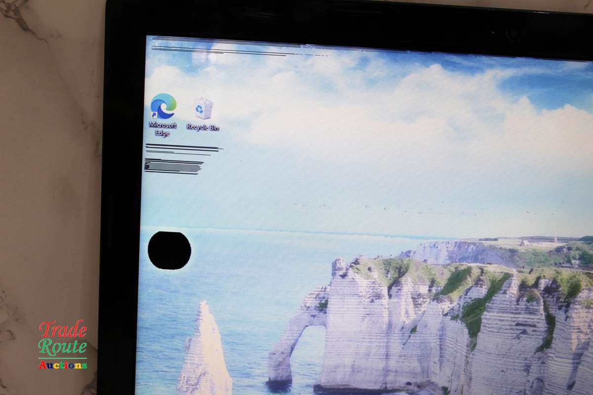 Lenovo G50-80 15.6-inch Laptop (Core i3-5200U 5th Gen /6GB RAM/1TB HDD)- Damaged LCD