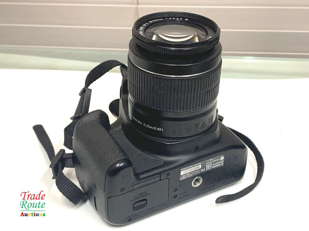 Canon 4000D DSLR Camera and EF-S 18-55 mm f/3.5-5.6 III Lens Kit  ** R 7299 Retail