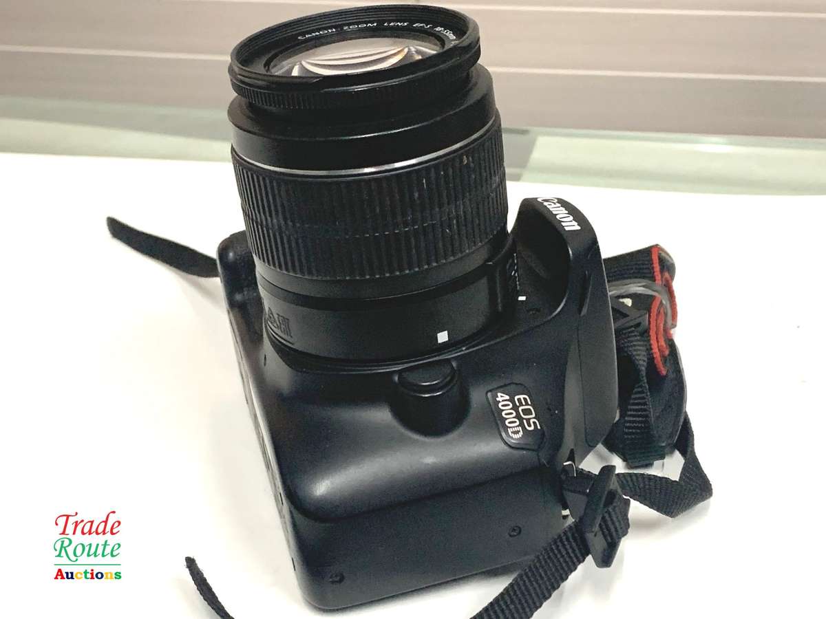 Canon 4000D DSLR Camera and EF-S 18-55 mm f/3.5-5.6 III Lens Kit  ** R 7299 Retail