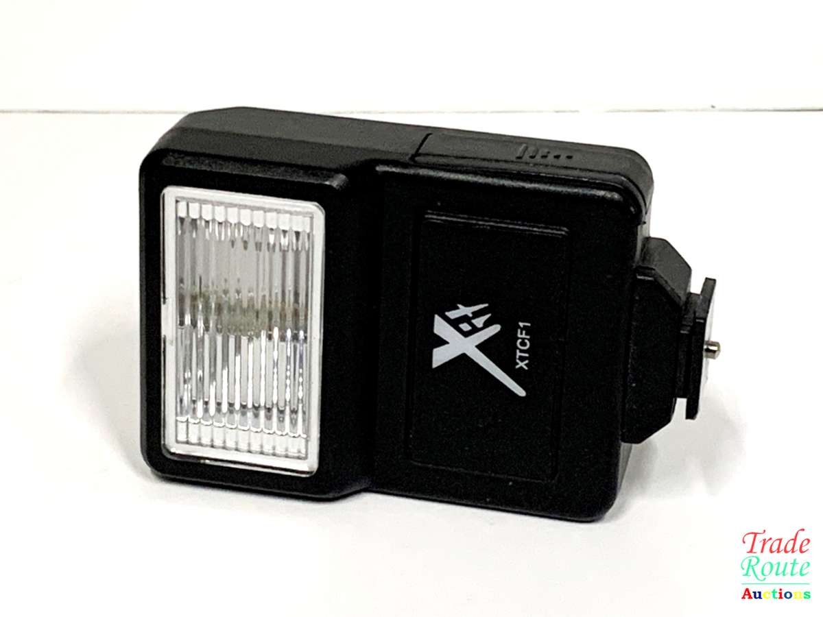 XTCF1 Flash for DSLR cameras
