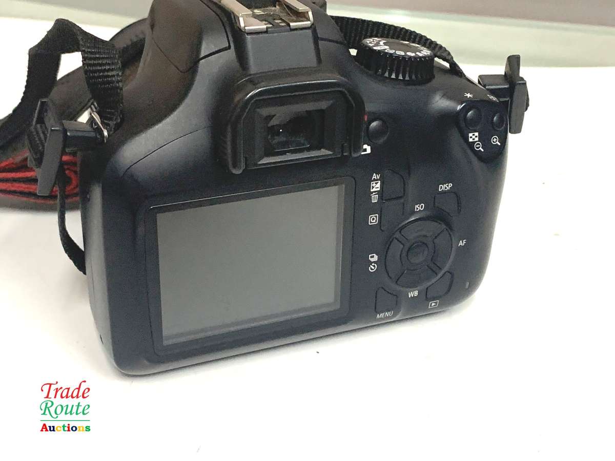 Canon 4000D DSLR Camera and EF-S 18-55 mm f/3.5-5.6 III Lens Kit  ** R 7299 Retail