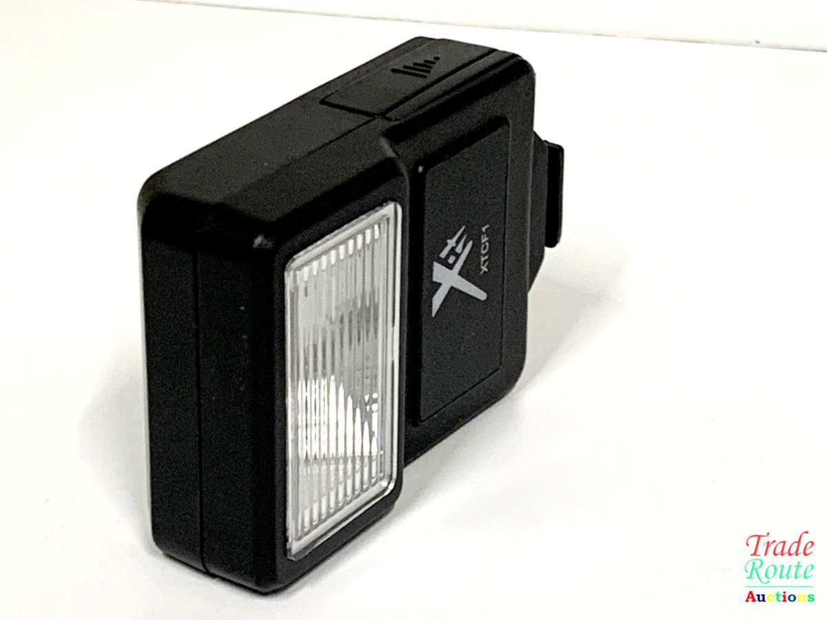 XTCF1 Flash for DSLR cameras