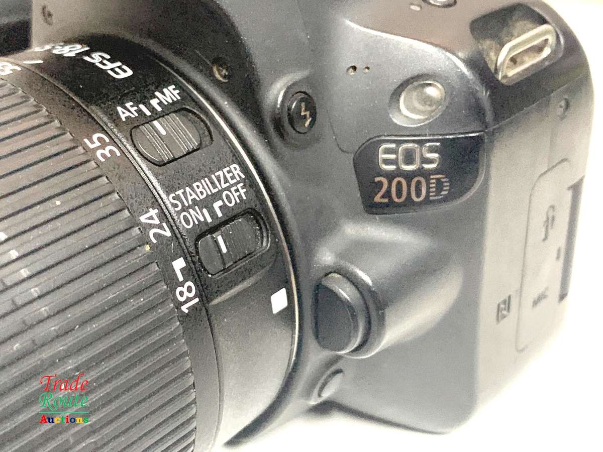 Canon EOS 200D DSLR Camera with Canon 18-55 STM Lens kit - 24.2MP - DIGIC 7