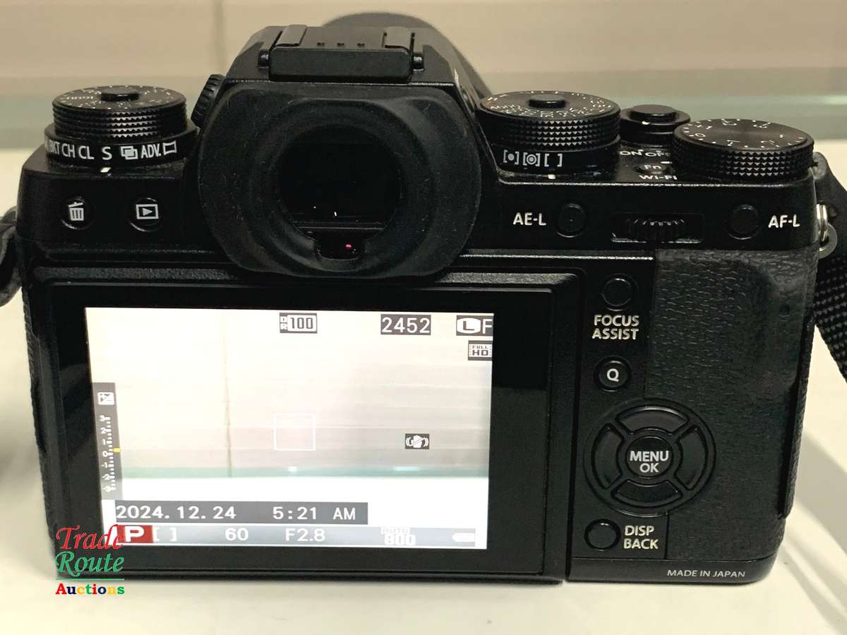 FUJIFILM X-T1 Mirrorless Digital Camera with 18-55mm Lens  Kit