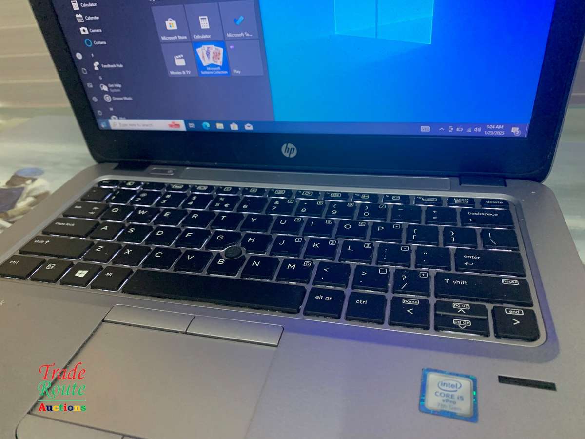 HP EliteBook 820 G4 Laptop Core i5 2.6GHz  8GB RAM 320GB HDD Win 10 Pro