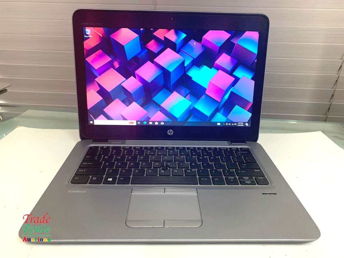 HP EliteBook 820 G4 Laptop Core i5 Win 10 Pro