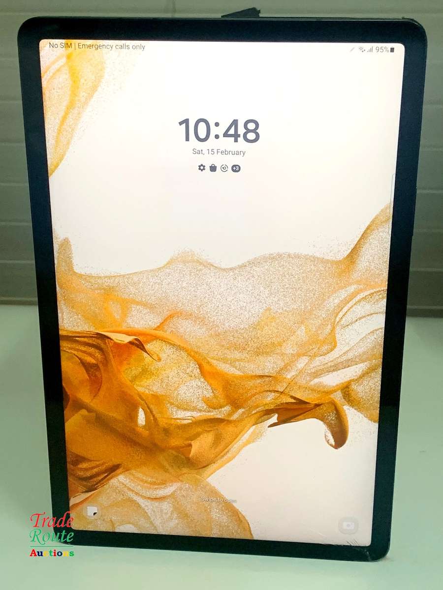 Galaxy Tab S8 SM-X706B 256GB 11-inch 5G Tablet - Outer glass cracked corner