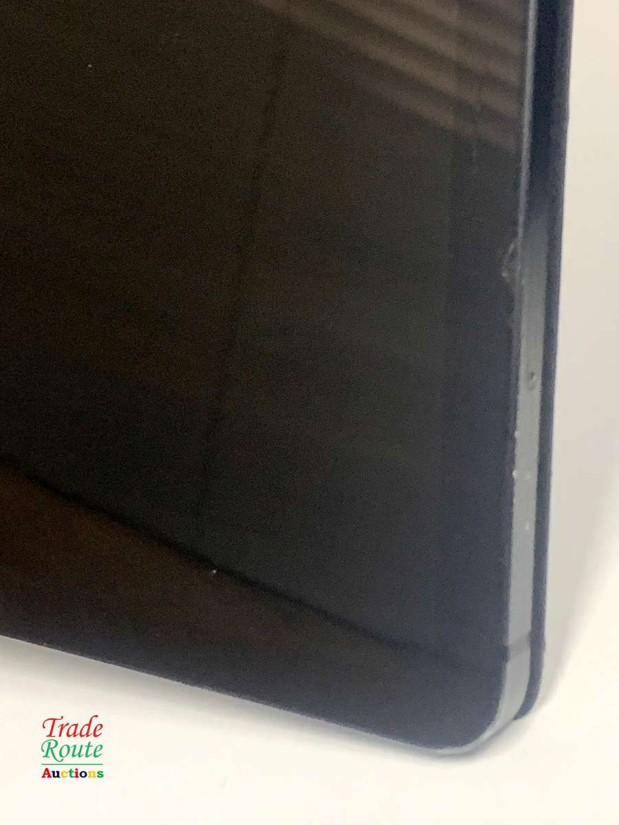 Galaxy Tab S8 SM-X706B 256GB 11-inch 5G Tablet - chipped corner