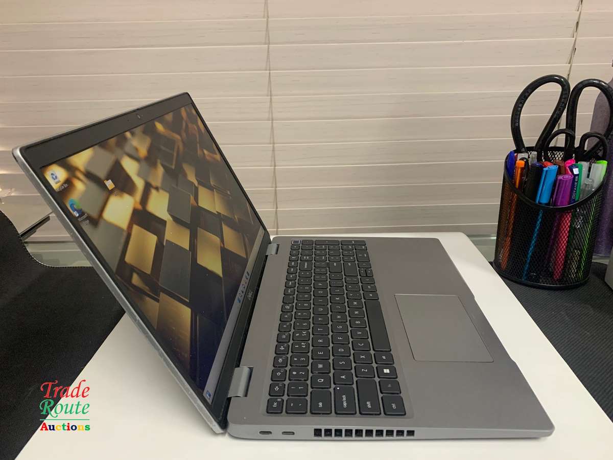 DELL LATITUDE 5520 15.6" FHD Laptop | 11th Gen Core i7-1165G7 | 16GB RAM | 512GB SSD