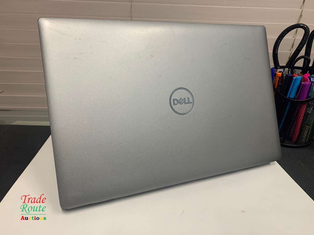DELL LATITUDE 5520 15.6"FHD Laptop | 11th Gen Core i7-1185G7 | 16GB RAM | 512GB SSD Keys Faded