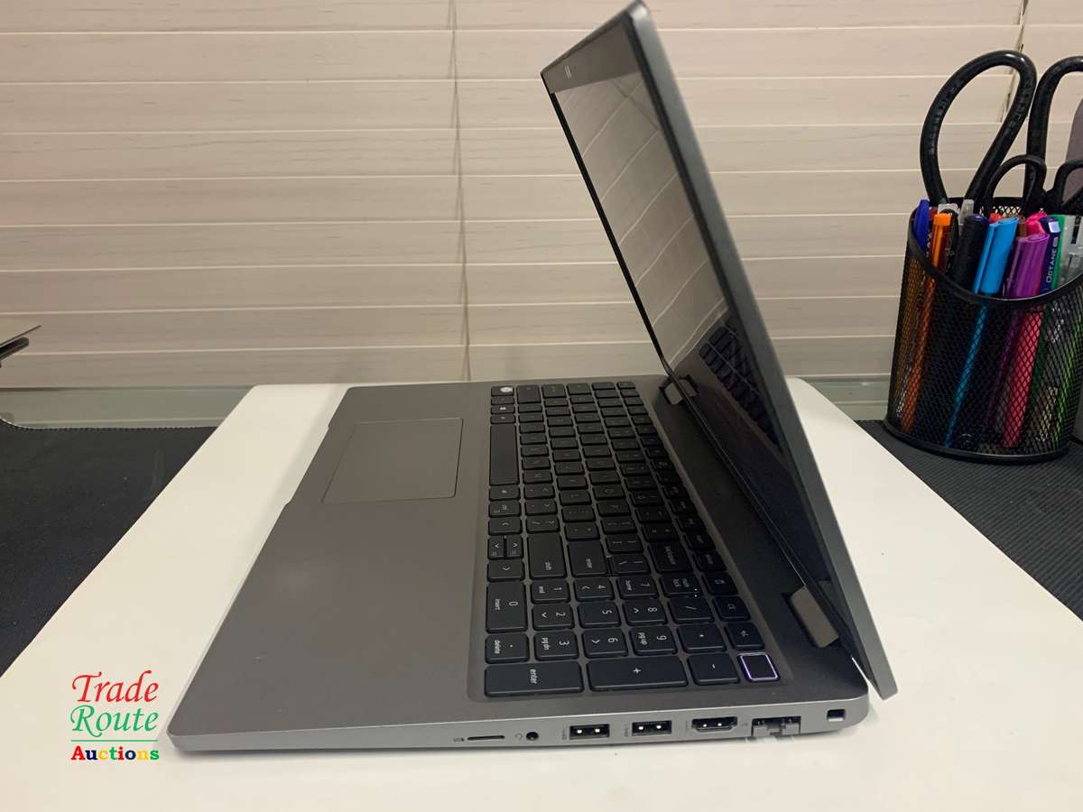DELL LATITUDE 5520 15.6"FHD Laptop | 11th Gen Core i7-1185G7 | 16GB RAM | 512GB SSD Keys Faded