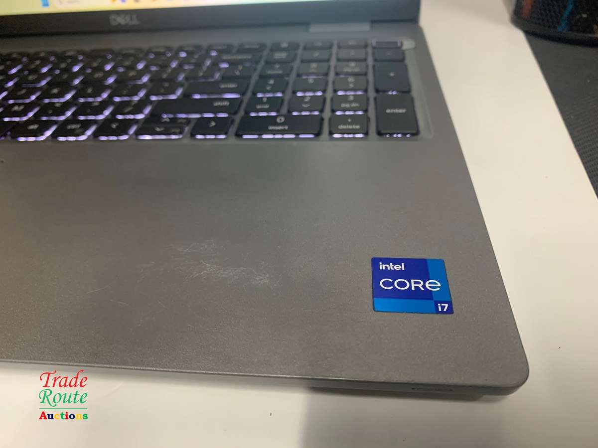 DELL LATITUDE 5520 15.6" FHD Laptop | 11th Gen Core i7-1165G7 | 16GB RAM | 512GB SSD