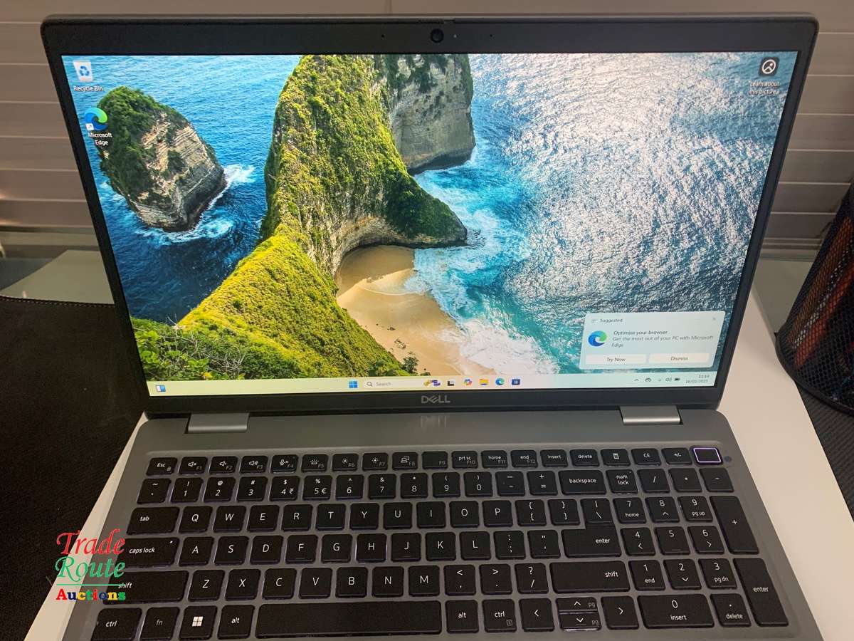 DELL LATITUDE 5520 15.6" FHD Laptop | 11th Gen Core i7-1165G7 | 16GB RAM | 512GB SSD