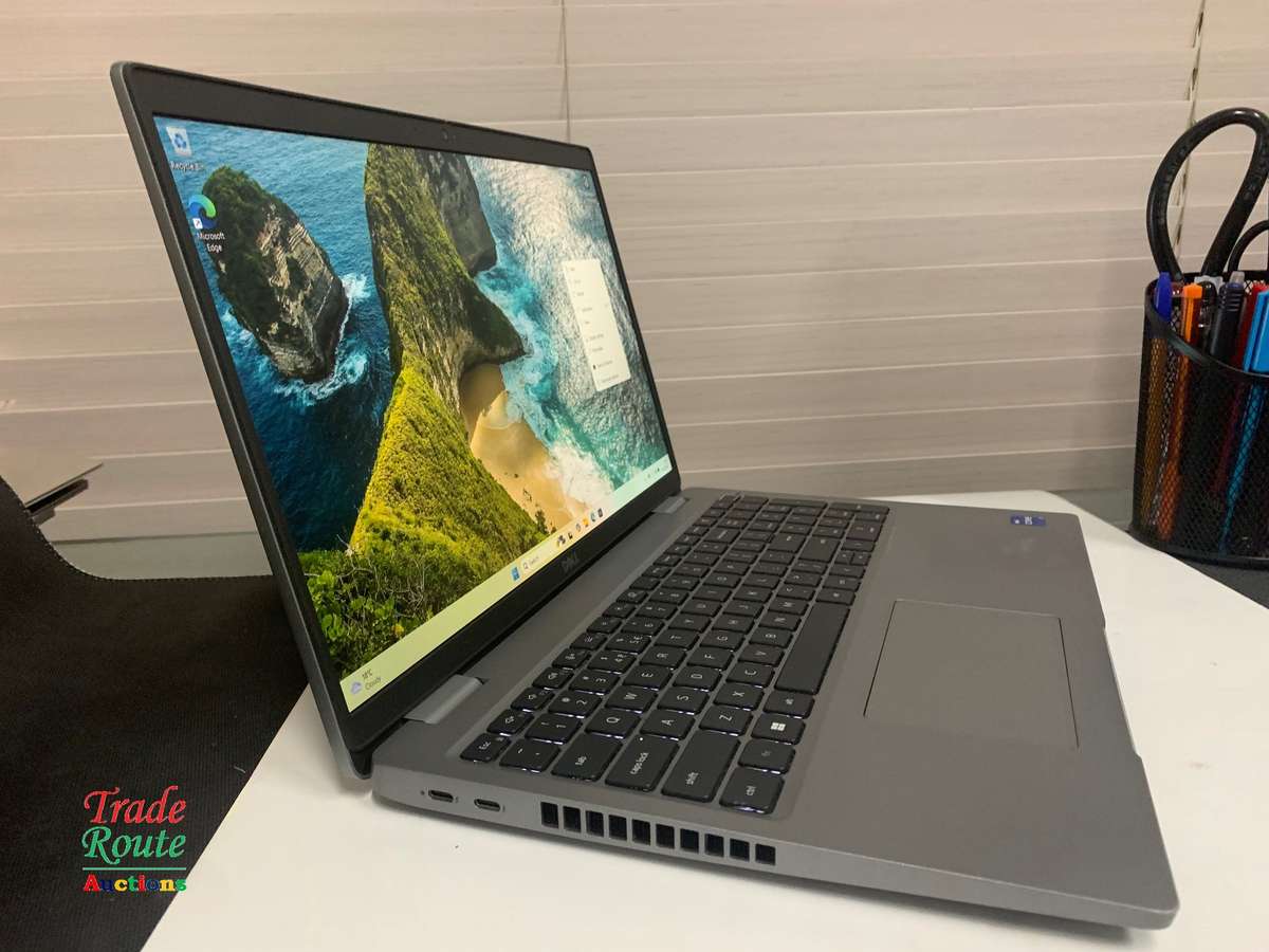 DELL LATITUDE 5520 15.6" FHD Laptop | 11th Gen Core i7-1165G7 | 16GB RAM | 512GB SSD