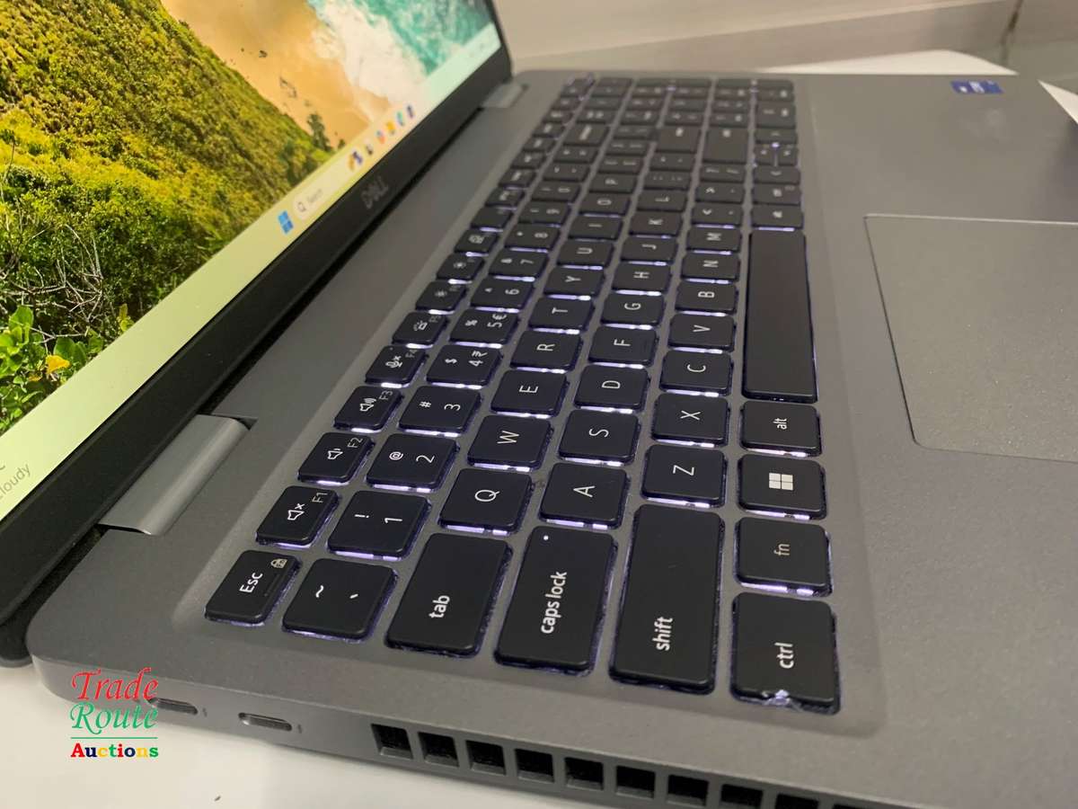 DELL LATITUDE 5520 15.6" FHD Laptop | 11th Gen Core i7-1165G7 | 16GB RAM | 512GB SSD