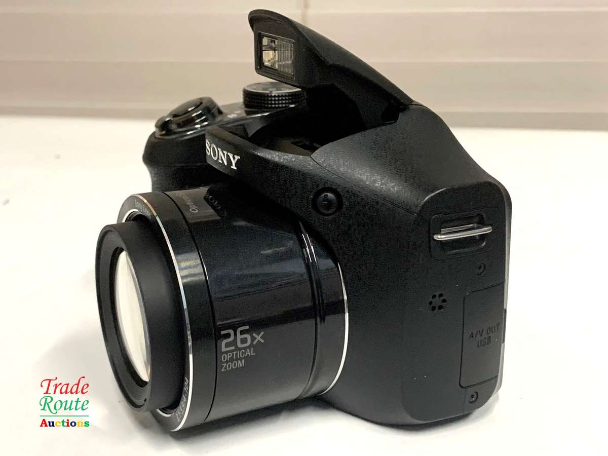 Sony Cybershot DSC-H200 Black 20.1MP 26X Optical SteadyShot image stabilization Digital Camera