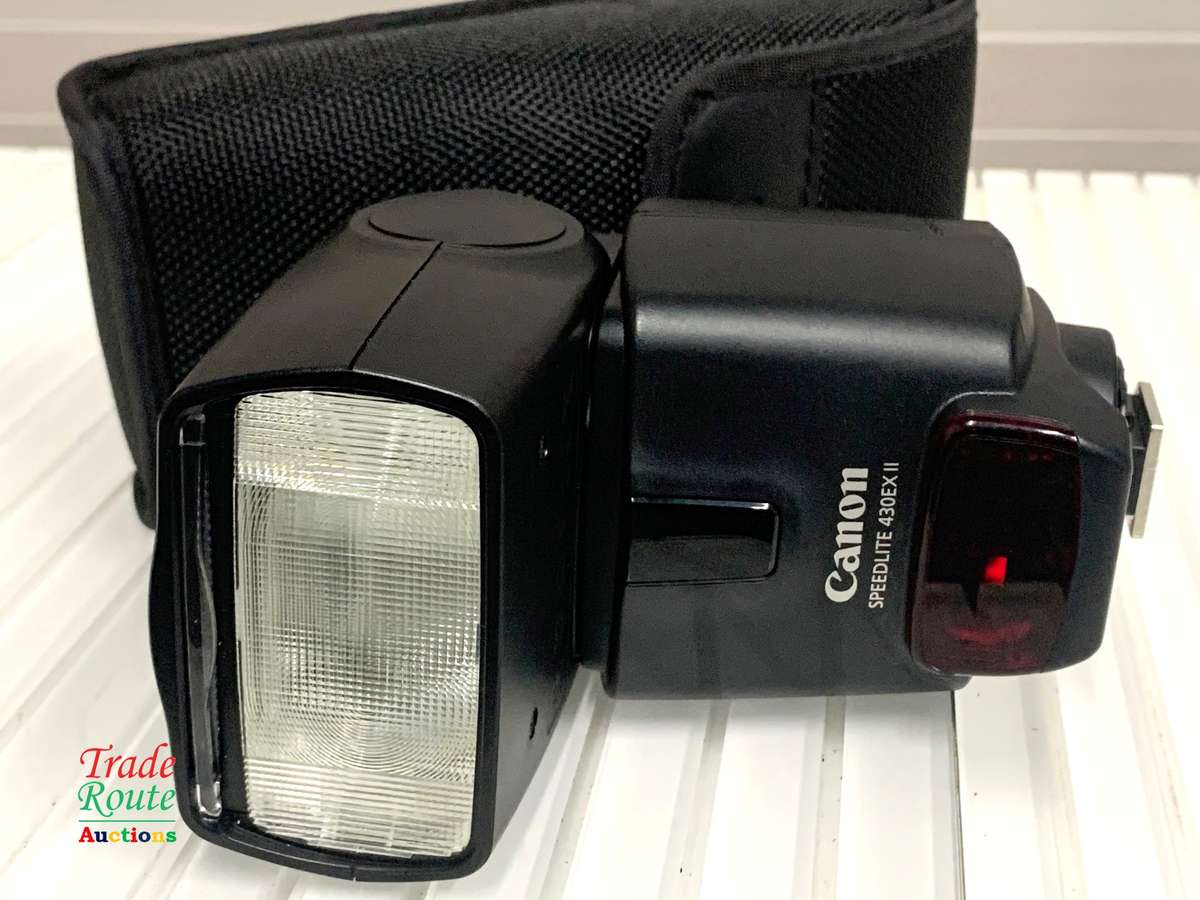 Canon Speedlite 430EX II  Flash for Canon DIGITAL SLR Cameras