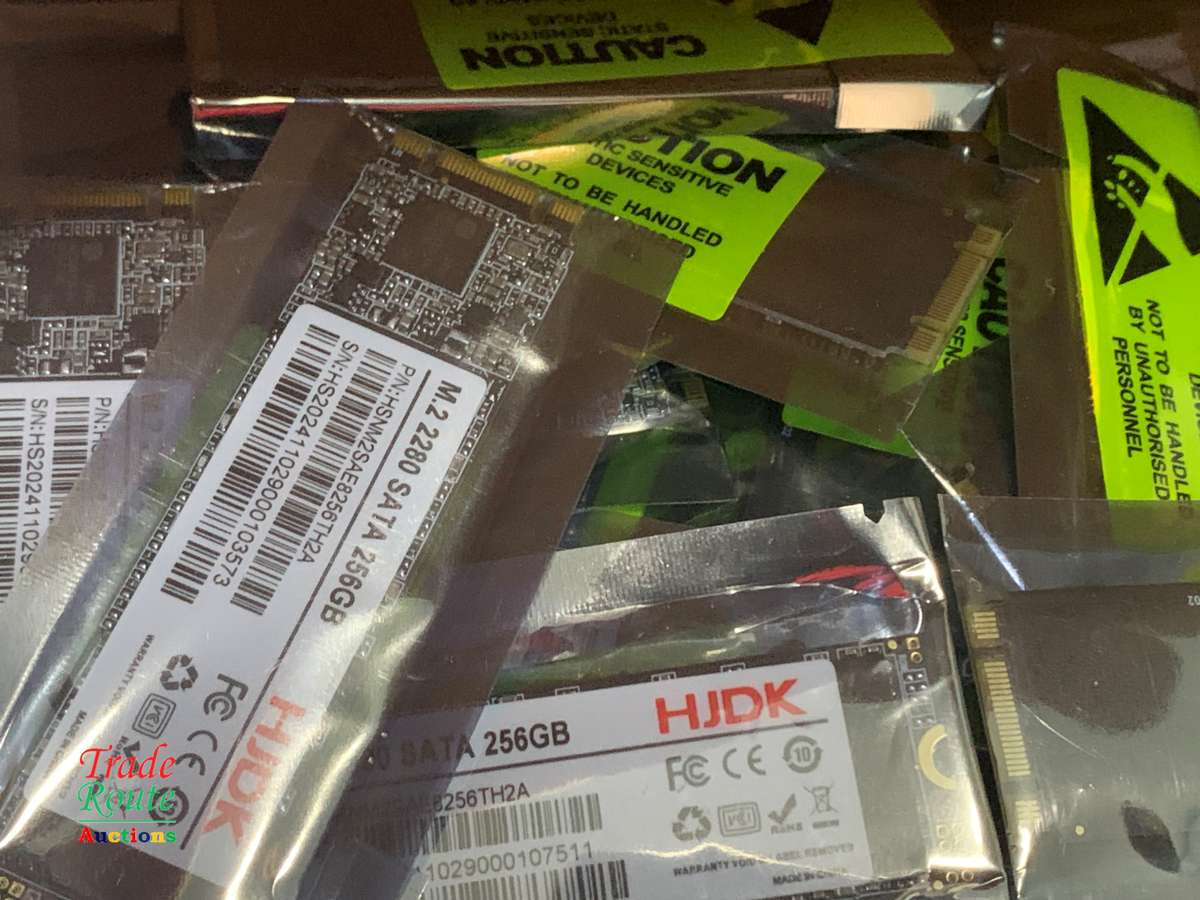 256GB SSD M.2 2280 SATA