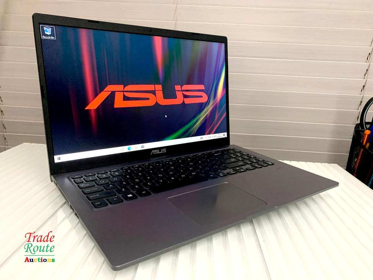 Asus M515 AMD Ryzen 3 8GB RAM 256GB SSD 15.6" HD Notebook