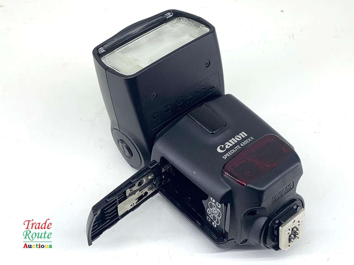 Canon Speedlite 430EX II  Flash for Canon DIGITAL SLR Cameras