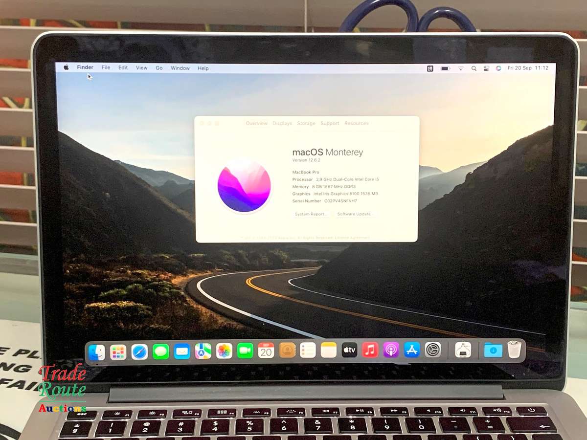 MacBook Pro 13.3-inch * macOS Monterey ** RETINA ** Core i5 2.9GHz | 8GB RAM | 500GB SSD