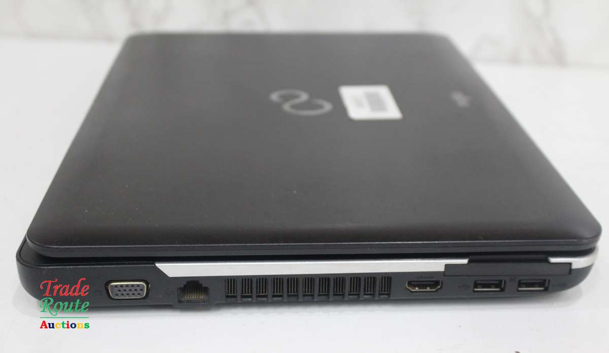 Fujitsu Siemens Lifebook A Series Laptop - Core i3 2328M 2.2GHz 4GB RAM 750GB HDD - Faulty Battery