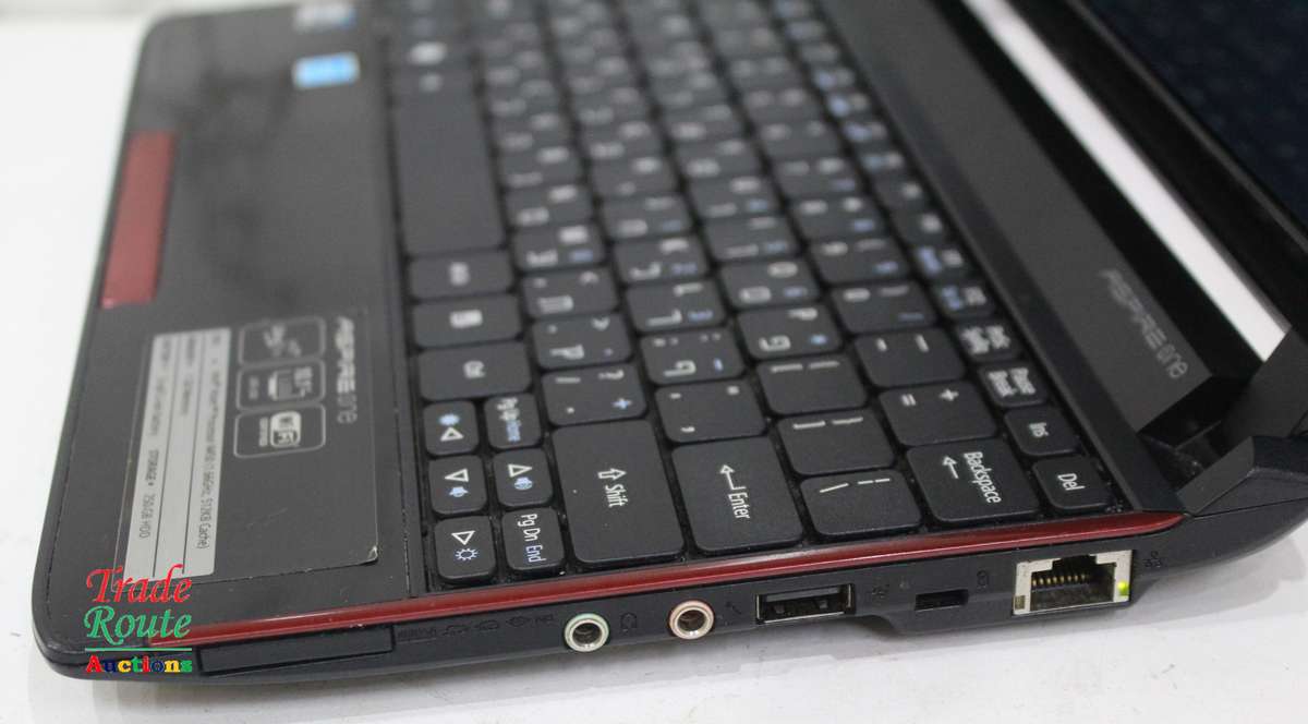 Acer Aspire One Mini 10.1-inch Netbook Intel Atom N450, 1GB RAM, 250GB HDD - LOW BATTERY